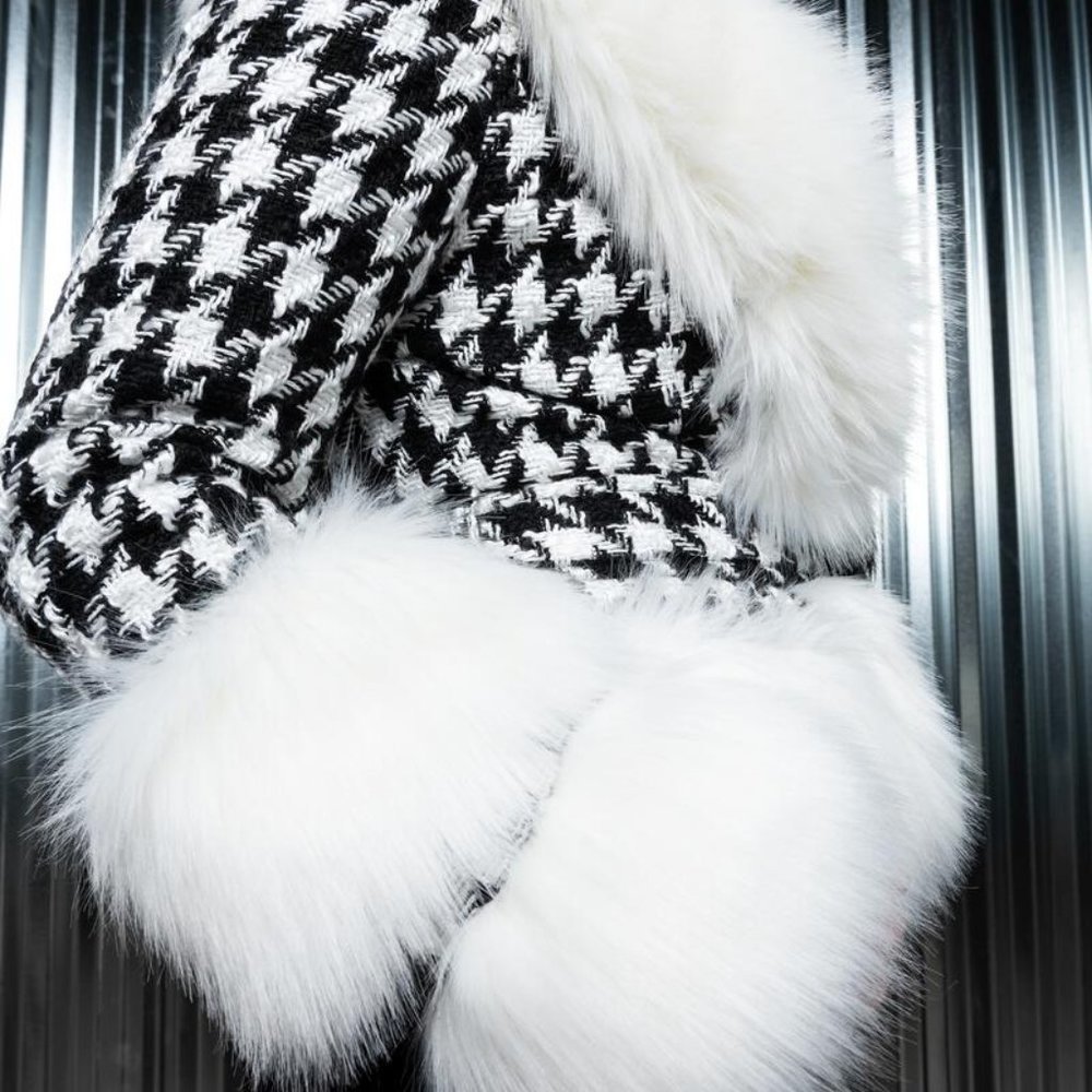 Checker Fur Coat -> Checker Fur Coat -> Checker Fur Coat -> Checker Fur Coat - Picture 2 of 12